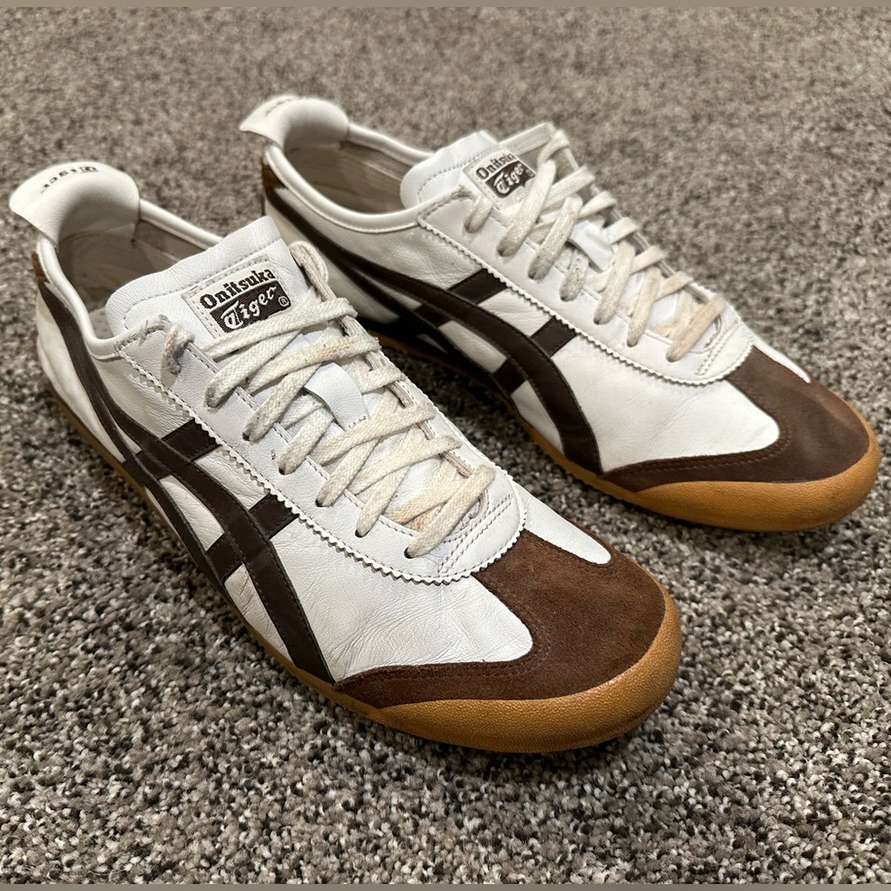 Size 12 ASICS Onisuka Mexico City.